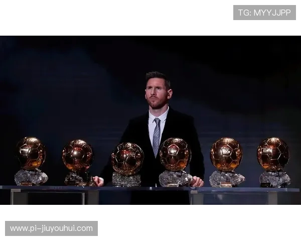 《足球冠军背后的荣耀与奋斗故事探索》